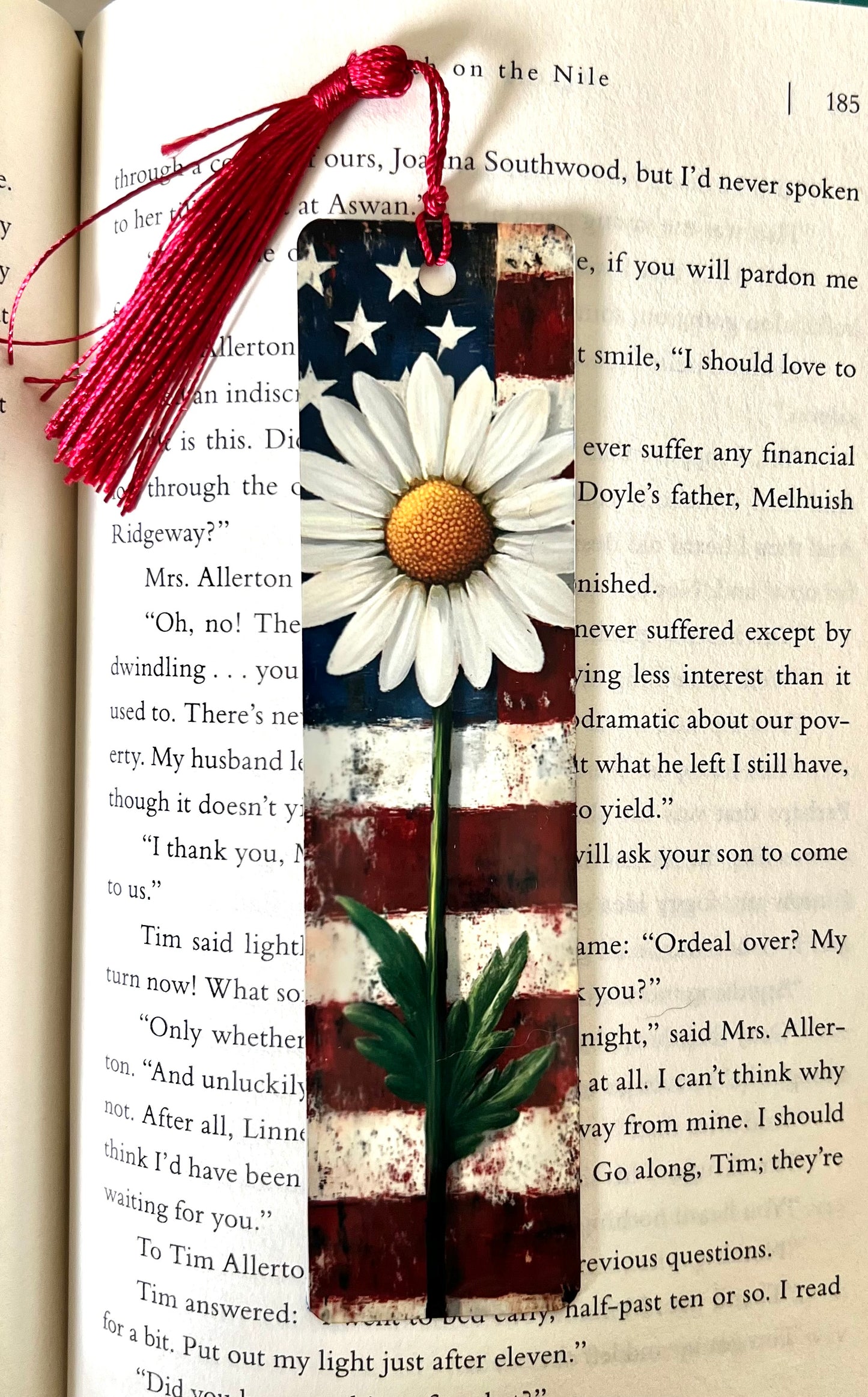 Bookmark - Metal Bookmark 1.5" x 6" with Tassel - American Flag and Daisy