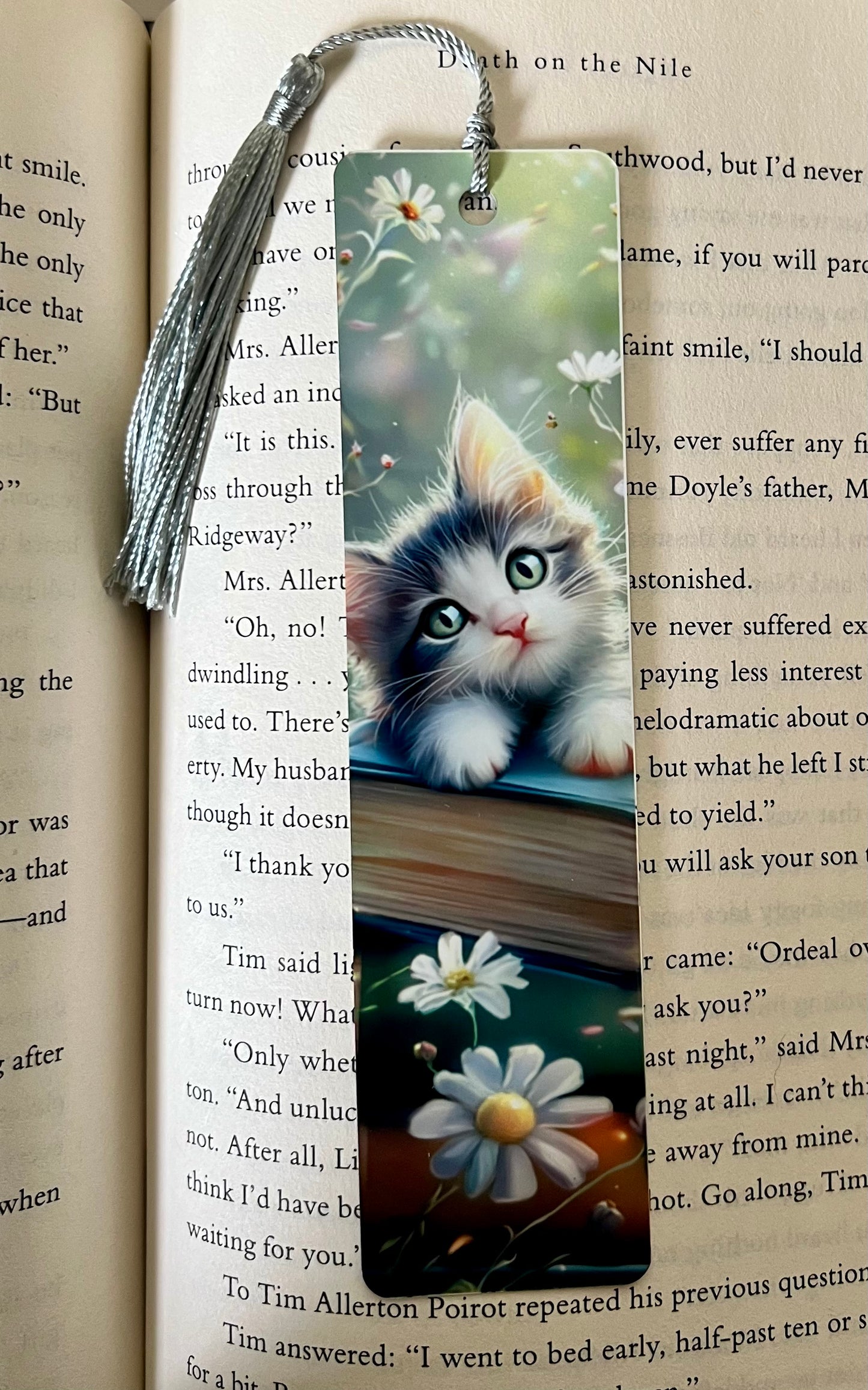 Bookmark - Metal Bookmark 1.5" x 6" with Tassel -Gray and White Kitten
