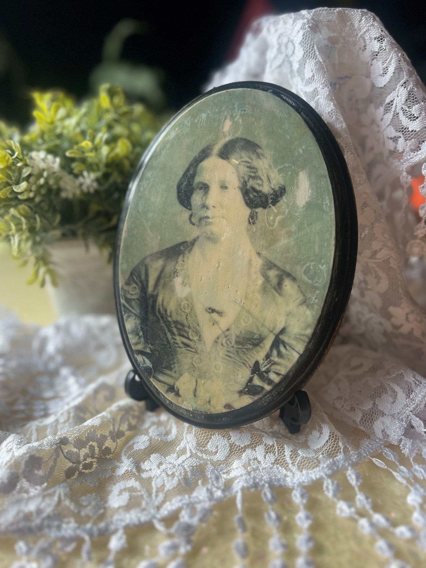 Dark Academia, 1860's Ghostly Woman, Wooden Plaque, Wall Hanging, Halloween