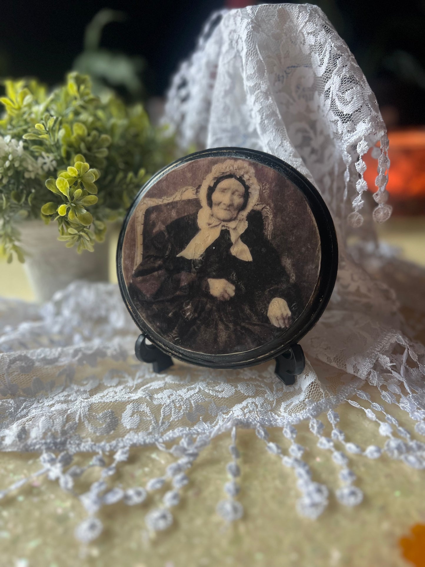 Dark Academia, Wooden Wall Hanging, Old Woman, 1850's, Spooky