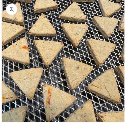 FLAVOR OF THE MONTH Pizza Flavor - Limited Ingredient Dog Treats